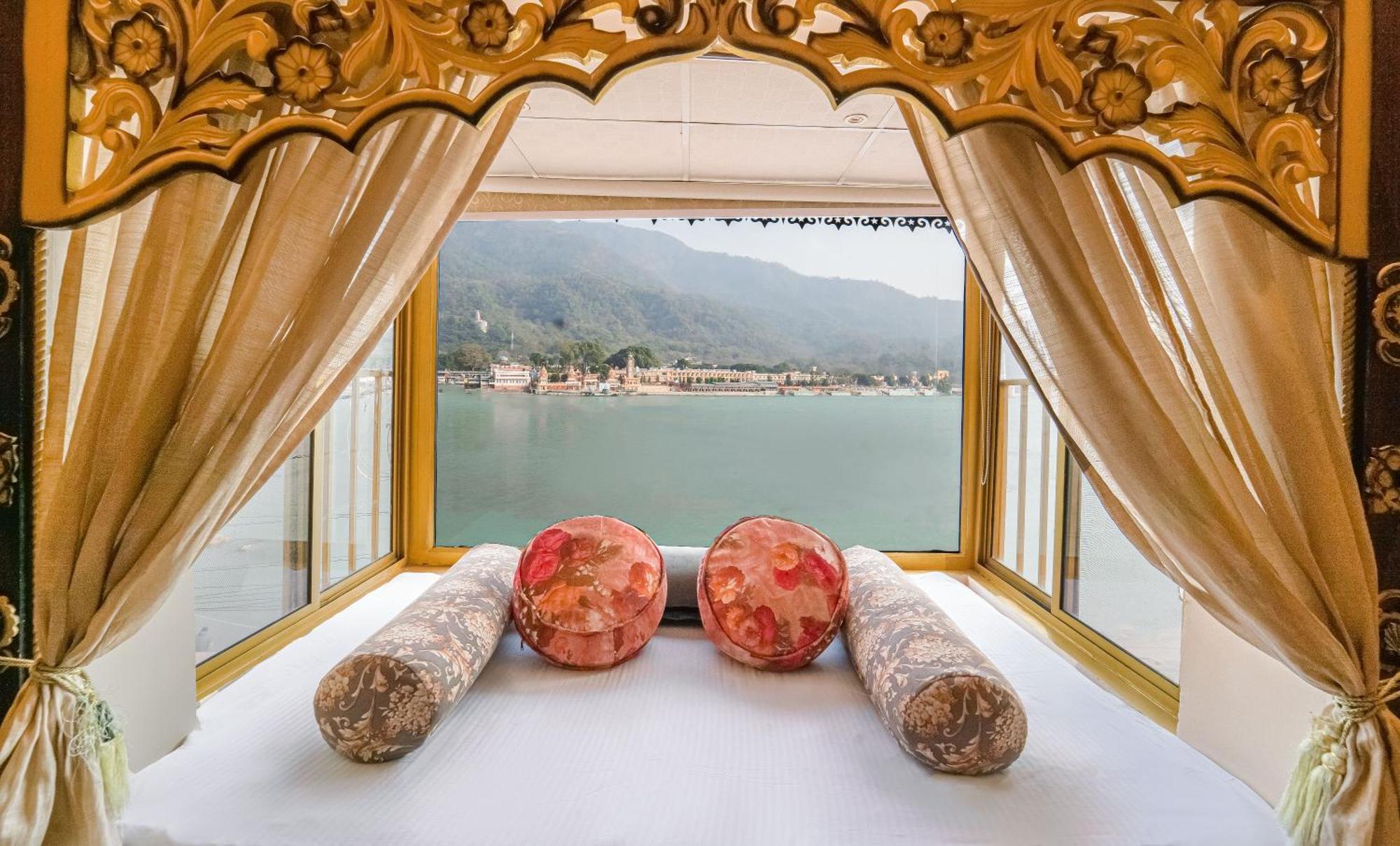 The Neeraj Ganga Heritage Palace Рішикеш Екстер'єр фото