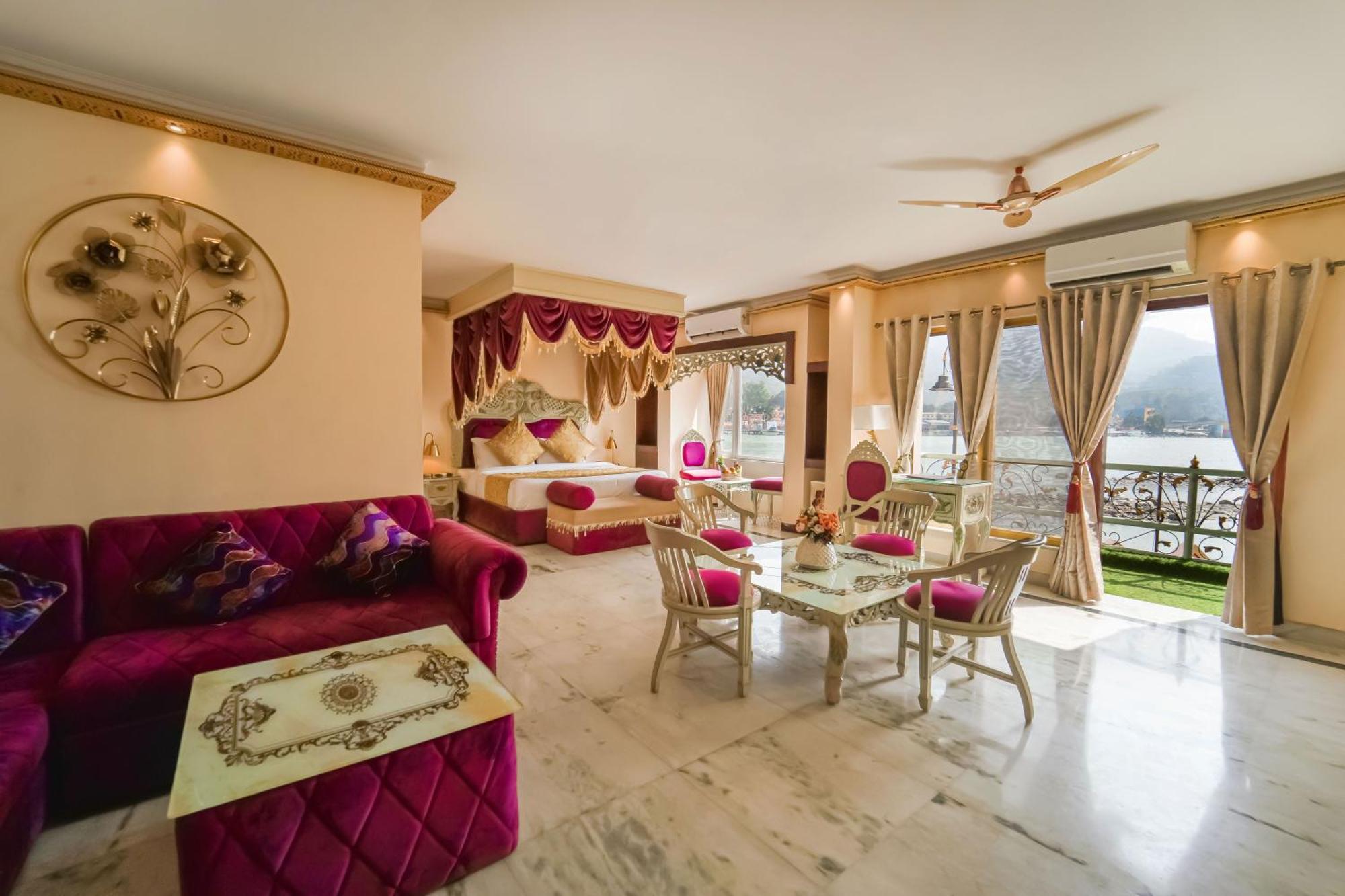 The Neeraj Ganga Heritage Palace Рішикеш Екстер'єр фото