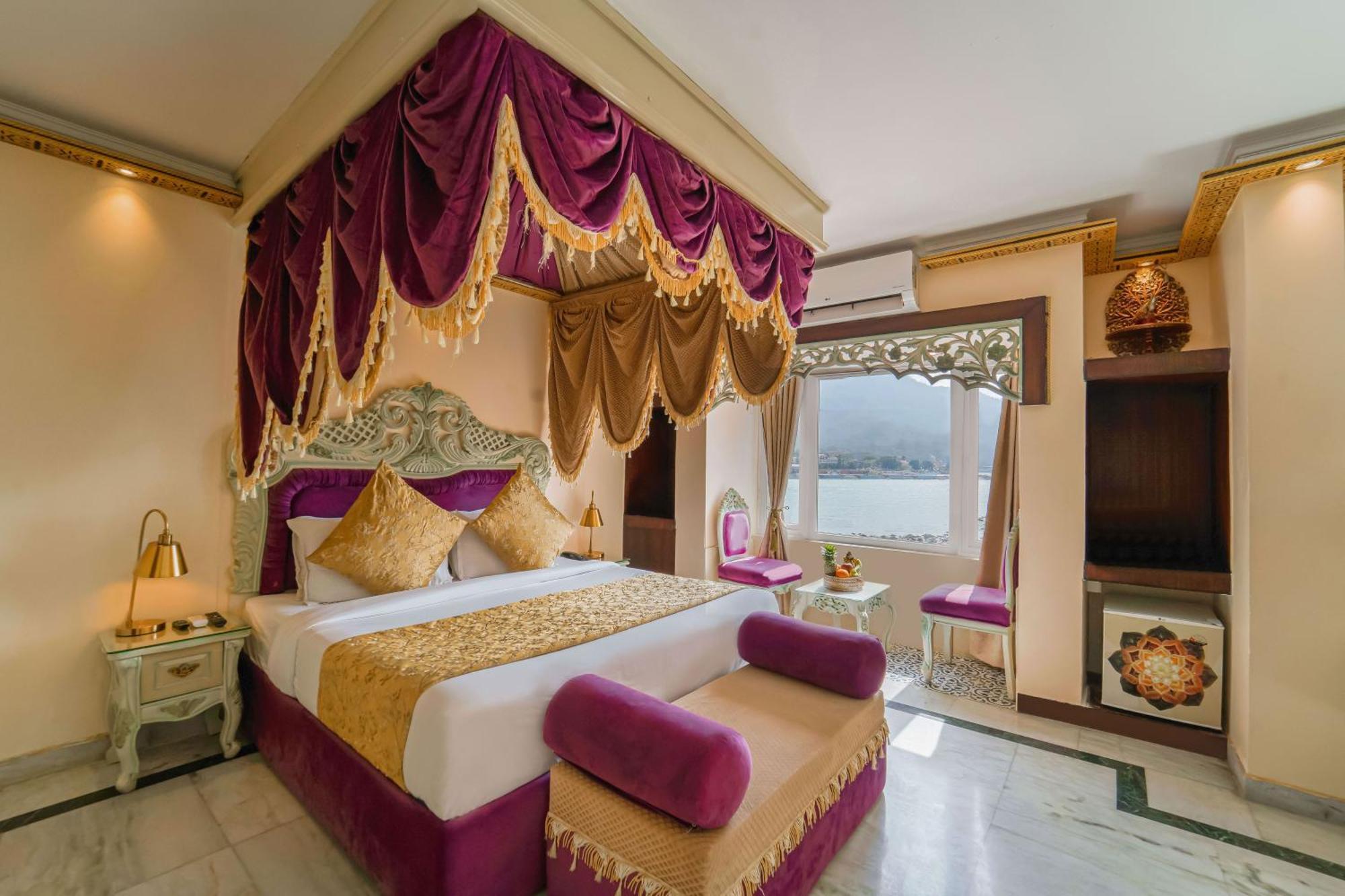 The Neeraj Ganga Heritage Palace Рішикеш Екстер'єр фото