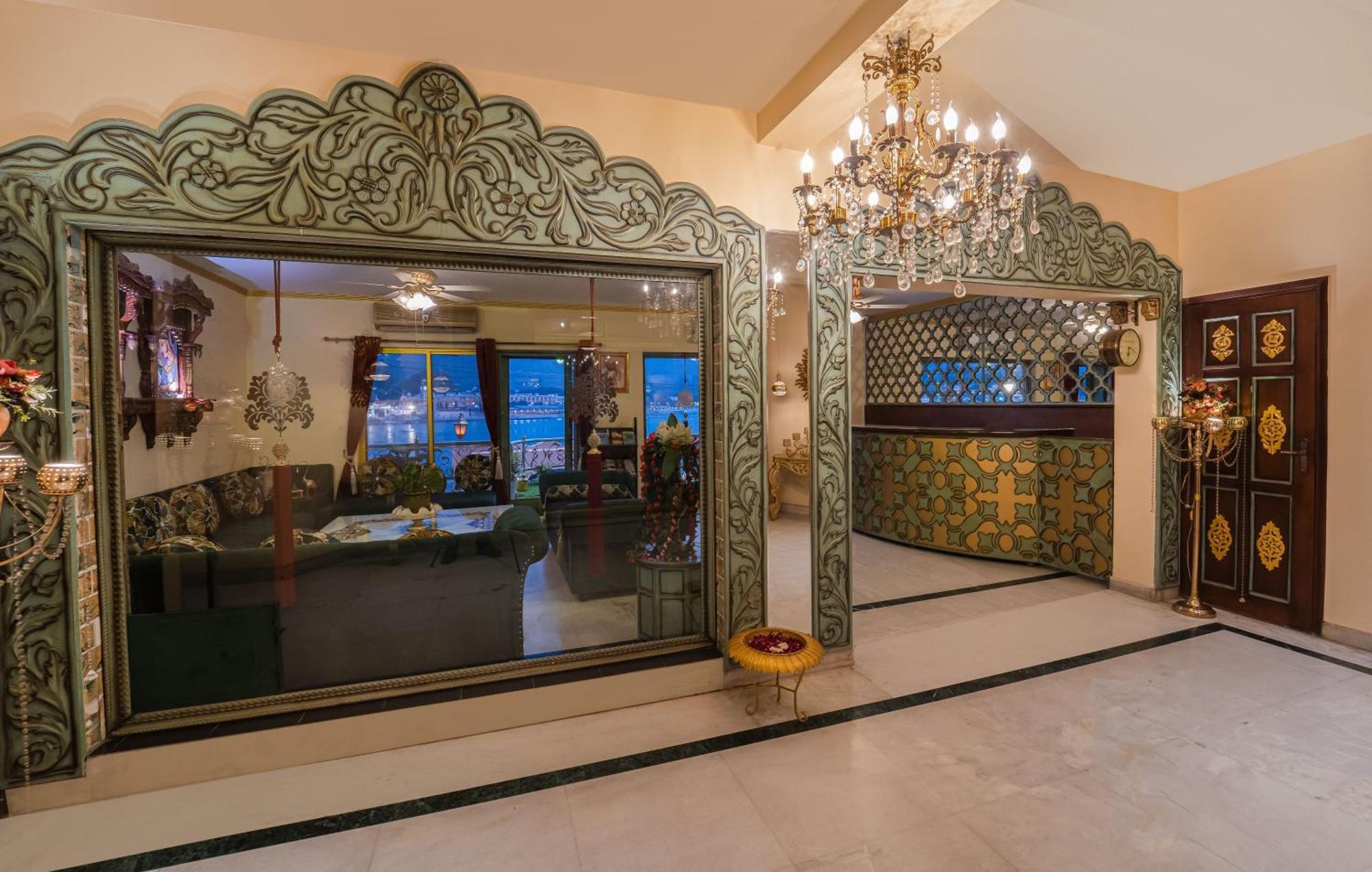 The Neeraj Ganga Heritage Palace Рішикеш Екстер'єр фото
