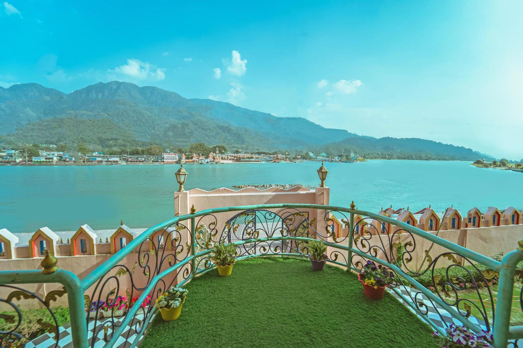 The Neeraj Ganga Heritage Palace Рішикеш Екстер'єр фото
